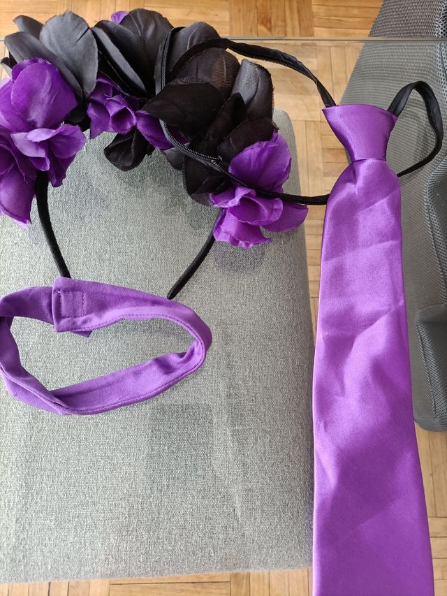 Diadema Flores Catrina Negra y Morada