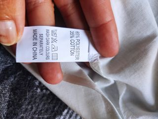 Camisa blanca sin mangas