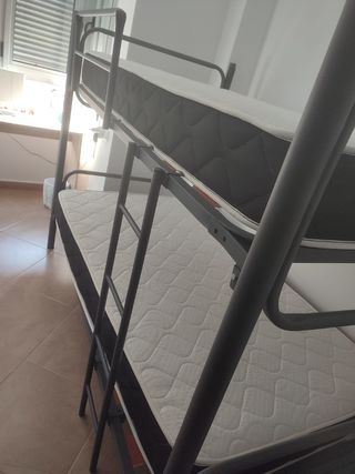 Cama litera metálica gris