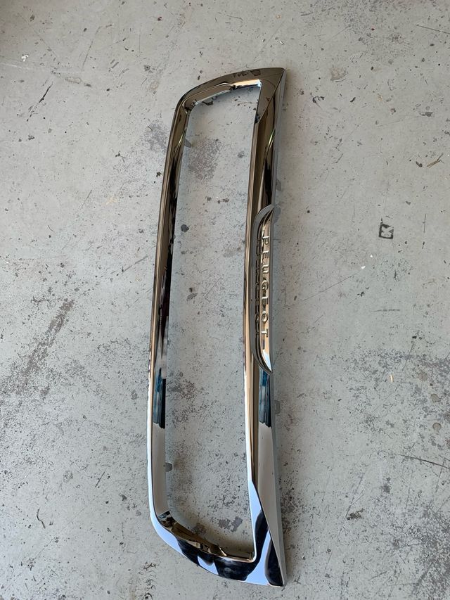 Cromado Rejilla Peugeot Partner 2015+