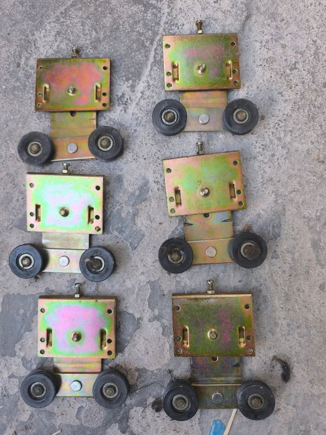 Rodillos para puertas correderas 6 unidades