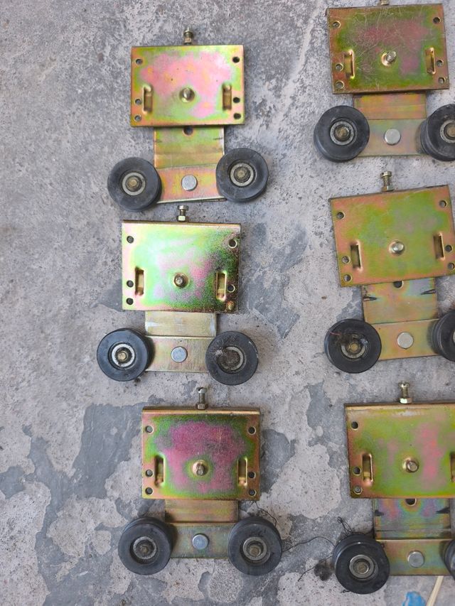 Rodillos para puertas correderas 6 unidades