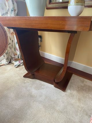 Mesa auxiliar Art Decó de madera