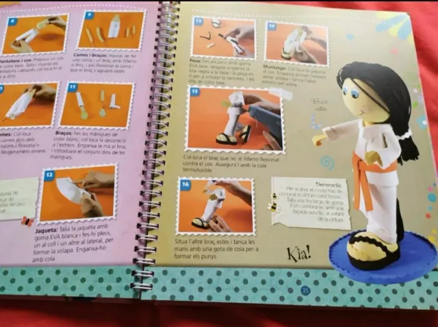 Muñeca y libro Comunión + libro para hacer Eva.