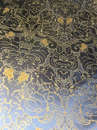 Tessuto Damascato,le foglie Oro sono in Velluto 
