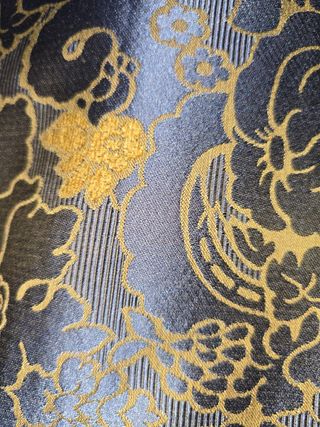 Tessuto Damascato,le foglie Oro sono in Velluto 