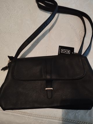 Bolso negro Misako sin estrenar.