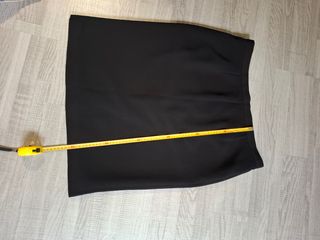 Falda recta negra midi Antea talla 48