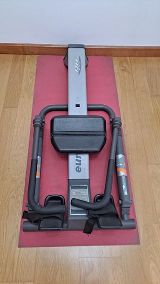Máquina de remo BH Fitness