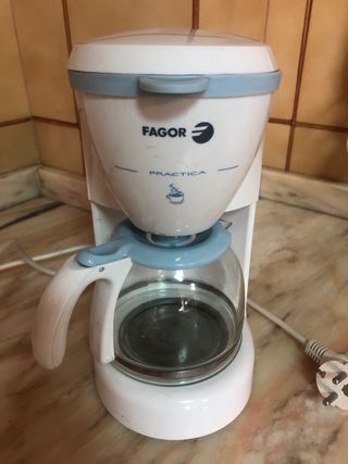 Cafetera Fagor Practica