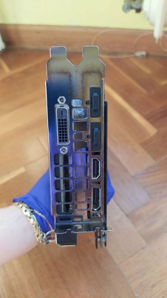 Tarjeta Gráfica EVGA GeForce GTX 1080 FTW 8GB VRAM