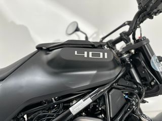 HUSQVARNA SVARTPILEN 401