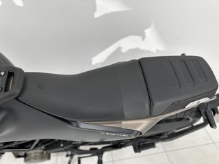 HUSQVARNA SVARTPILEN 401