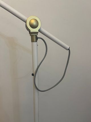 Lámpara de pie Ikea RANARP blanca