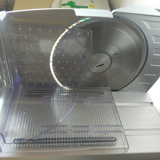 Cortadora de embutido SilverCrest. Como nueva!!