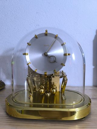 Reloj Kundo 400 días. Funciona perfectamente.