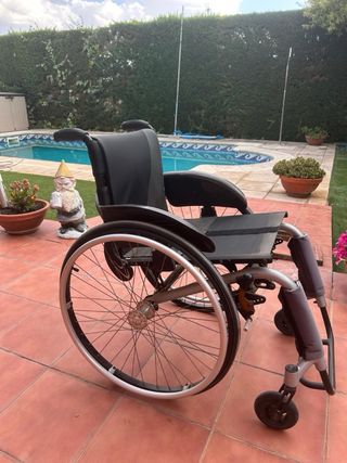 Silla de ruedas para exterior