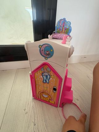 Habitación Nancy con accesorios y Nancy