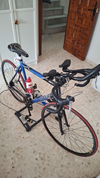 BICICLETA Y RODILLO 