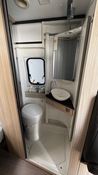 adria twin plus spb 2019