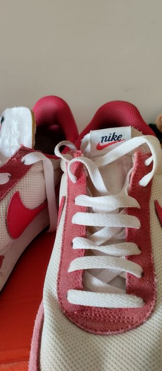 Zapatillas Nike blancas y Rojo Hombre