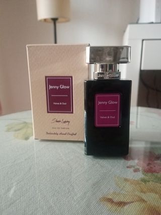 Jenny Glow Velvet & Oud Eau de Parfum 30ml