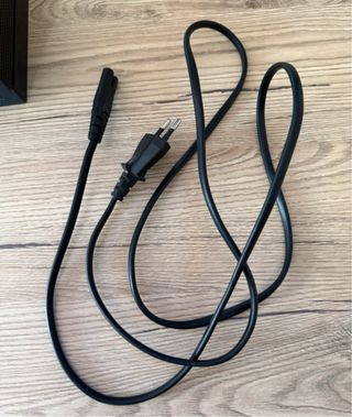 Xbox One X 1TB + 2 controller wireless + 4 Giochi 