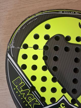 Pala Pádel Vibor-A Black Mamba Edition
Rota repara