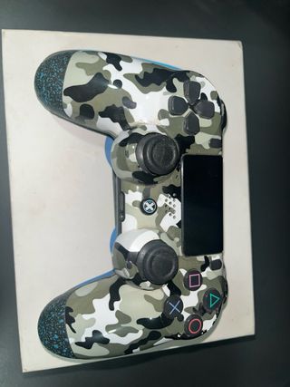 Mando X controllers PS4 Multicolor