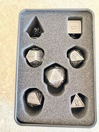 Set Dadi Dungeon and Dragons con Contenitore