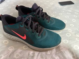 Zapatillas Nike React Rojas y Verdes