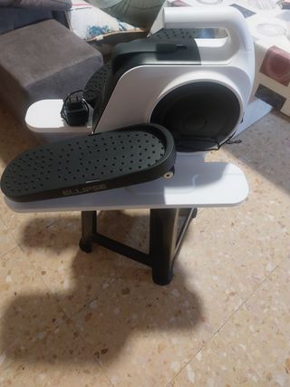 Ejercitador de piernas Ellipse ONE motorizado