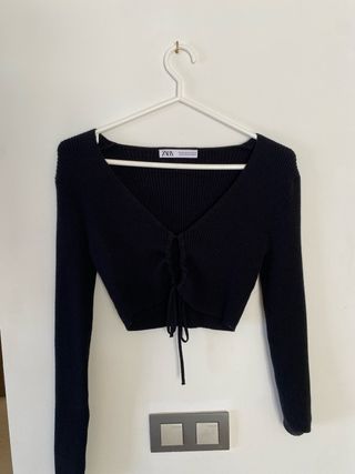 Zara Top Corto Negro