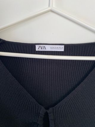Zara Top Corto Negro