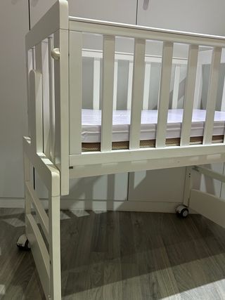 Minicuna colecho blanca multifuncional