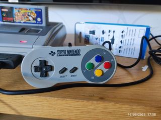 Super Nintendo PAL Version Gris