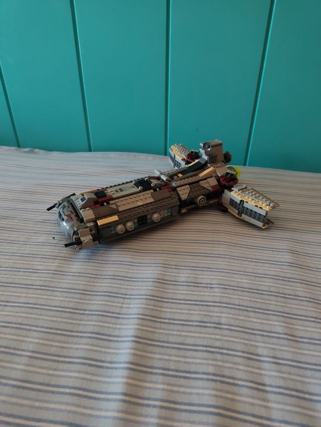 LEGO Star Wars Fragata Médica