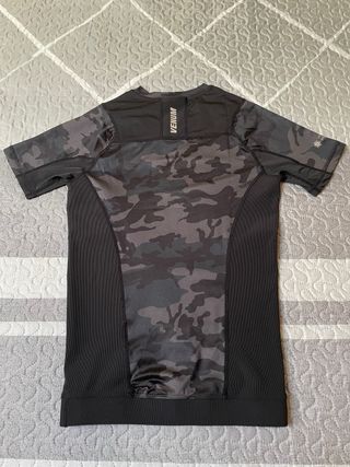 Camiseta Venum G-Fit Air Rashguard