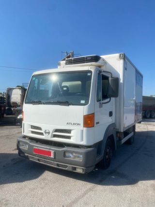 Camión Nissan ATLEON