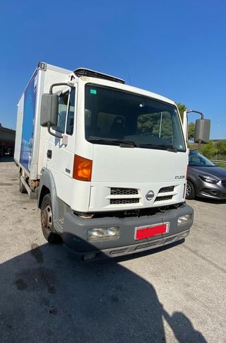 Camión Nissan ATLEON