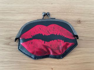 Monedero Desigual Labios Rojos