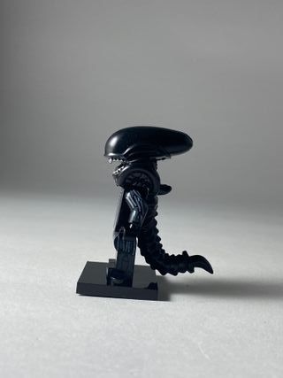 Xenomorph - Figurine Type Lego Alien 2