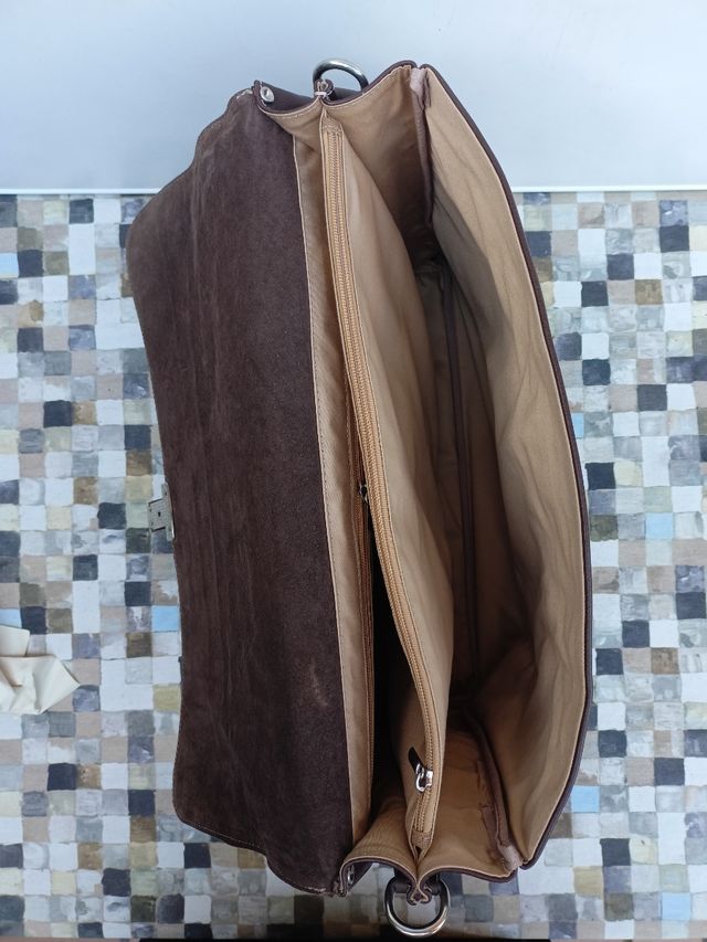 Cartera de piel artesanal con asa Nueva a estrenar