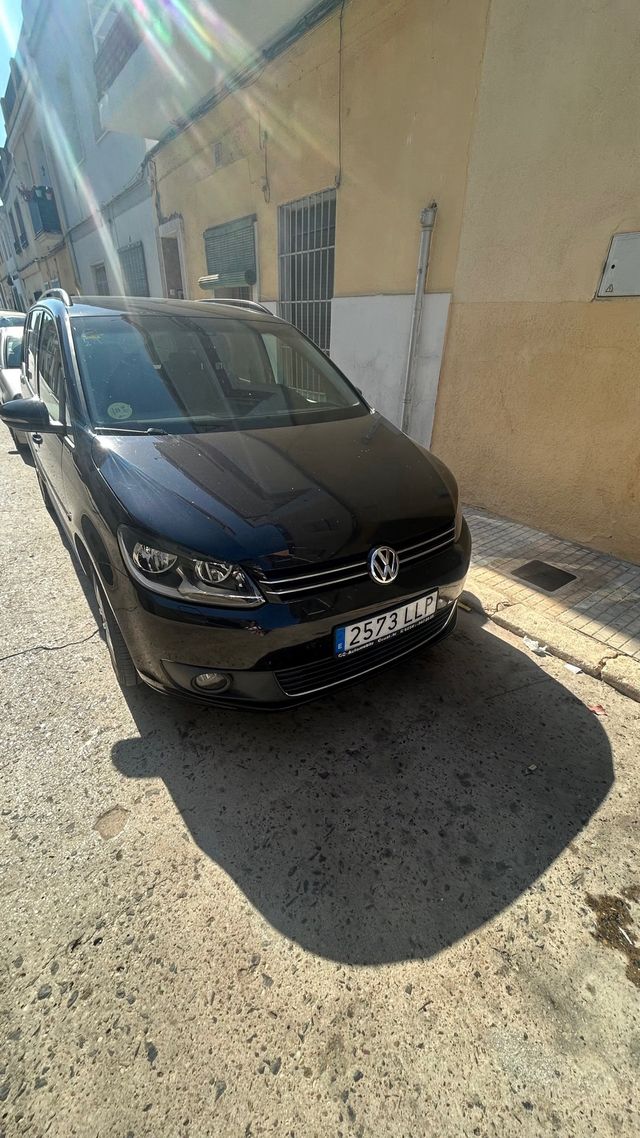 Volkswagen Touran 2011