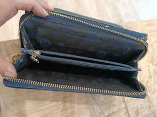 Cartera charol Desigual