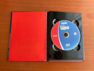 5 Libros + 5 DVD por 4€.