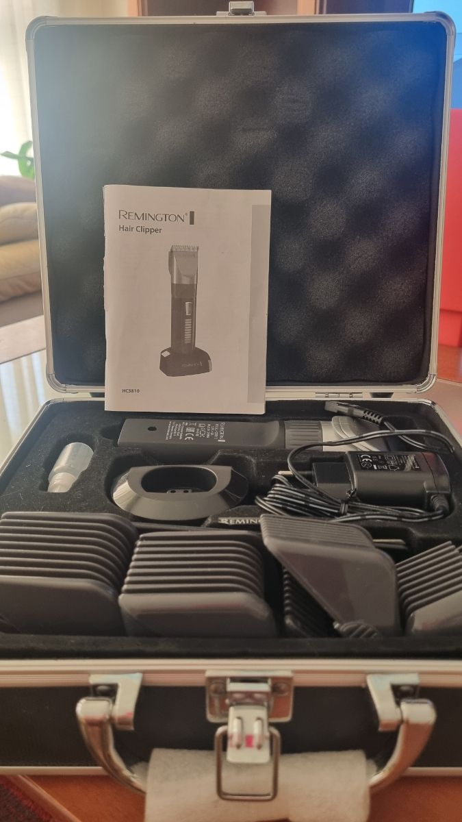 Cortapelos Remington Genius Hair Clipper HC5810 de segunda mano