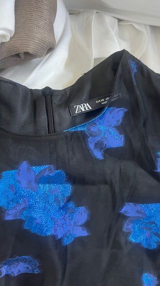 Vestido Zara Negro y Azul Eléctrico