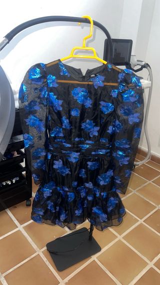 Vestido Zara Negro y Azul Eléctrico