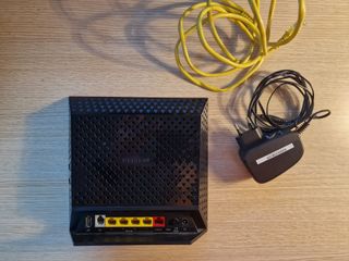 Router Netgear D6400